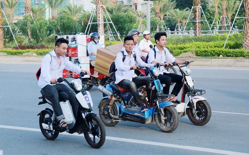 An toàn hay nhanh chóng - Đâu là lựa chọn tốt nhất cho con khi đến trường? An toàn hay nhanh chóng - Đâu là lựa chọn tốt nhất cho con khi đến trường?