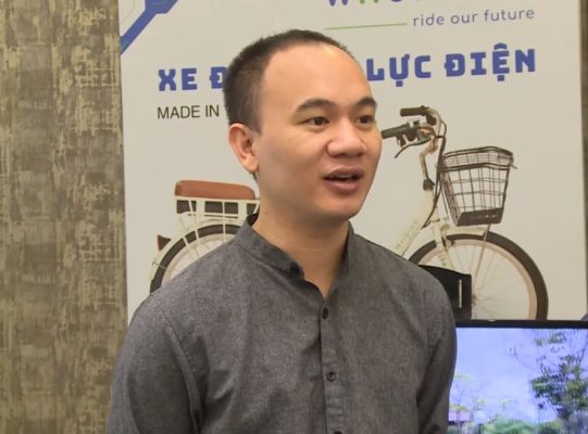 Nguyen Dinh Khiem Xe dap Wiibike